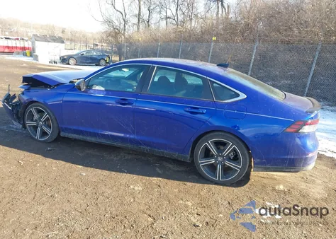 2023 Honda Accord Hybrid Sport z USA, uszkodzony, nr VIN 1HGCY2F5XPA020752